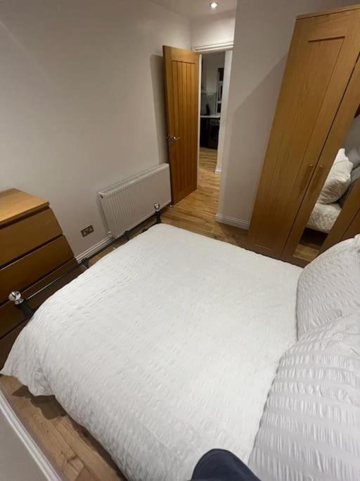 2 Bedroom Apartment In Hampdenrd London Kültér fotó