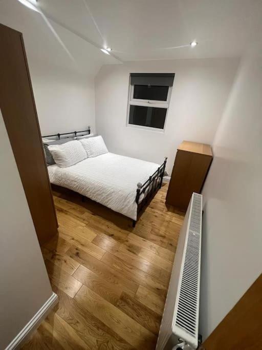 2 Bedroom Apartment In Hampdenrd London Kültér fotó